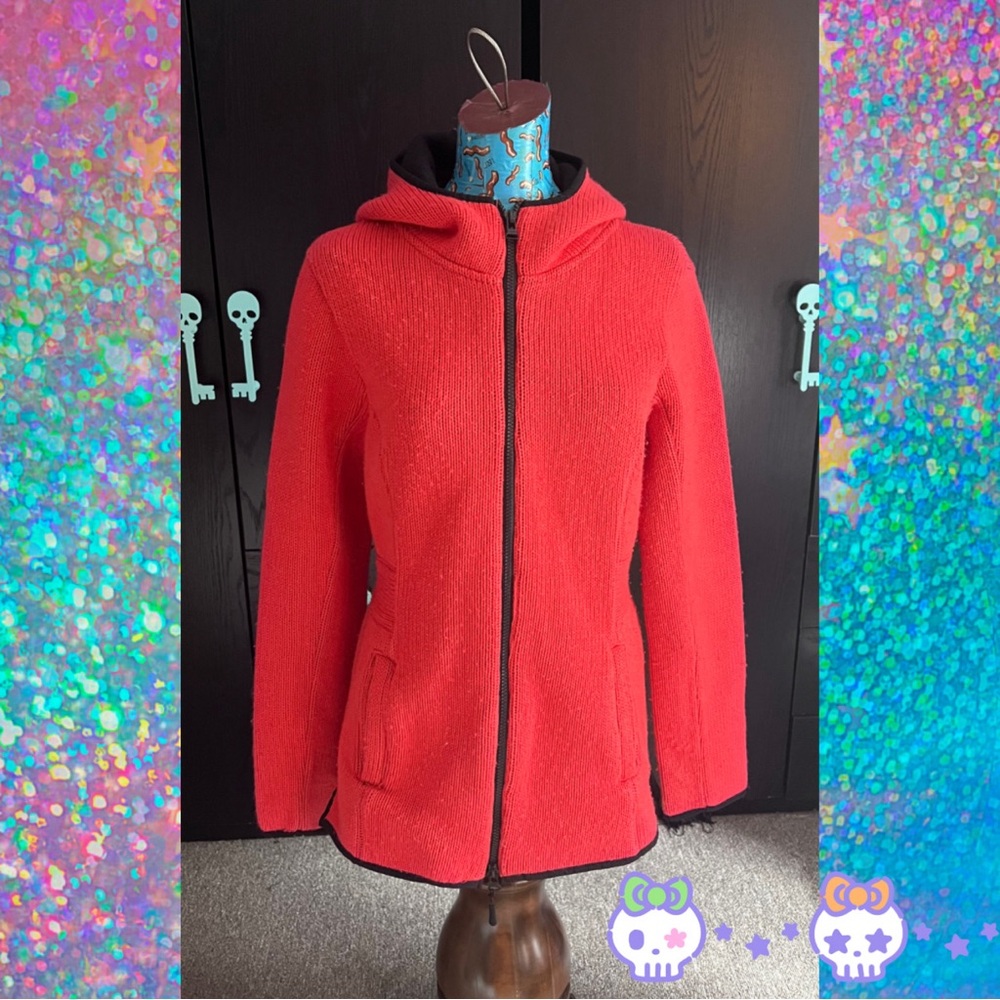 Bench heavy sweater